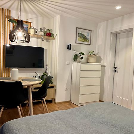 Apartments Pri Fencu Йесенице Екстериор снимка