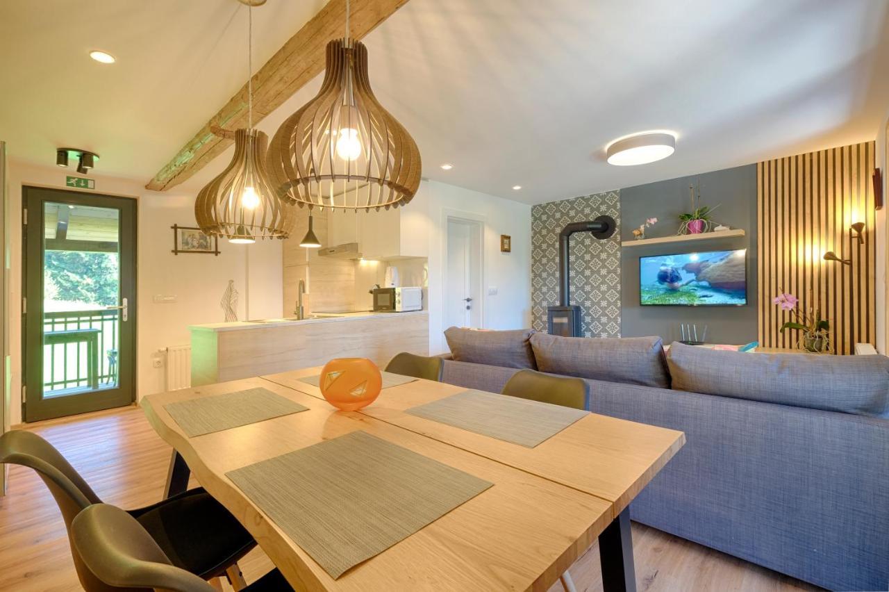 Apartments Pri Fencu Йесенице Екстериор снимка