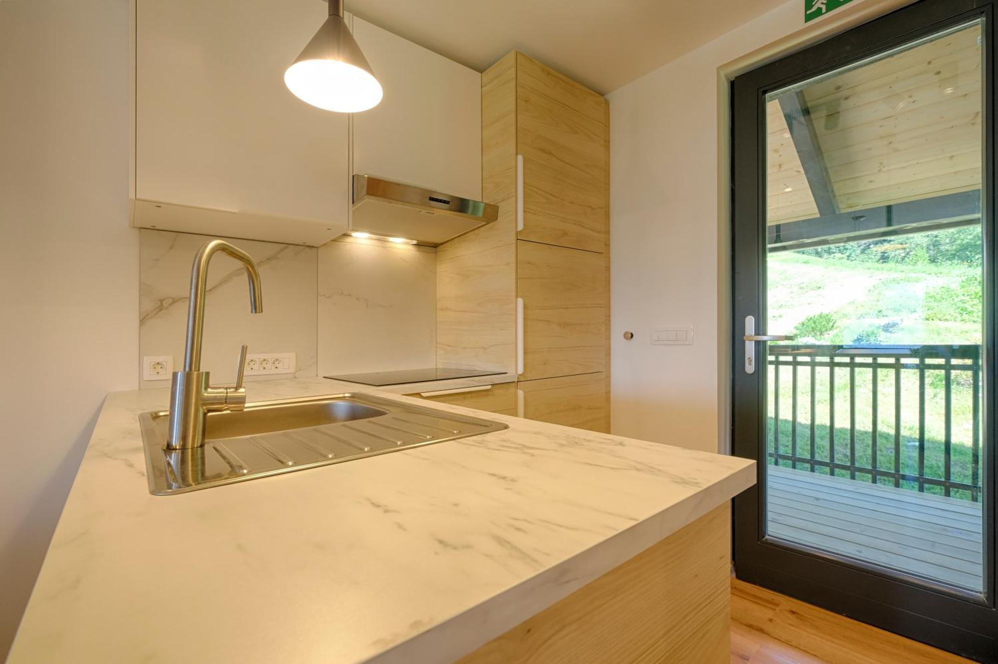 Apartments Pri Fencu Йесенице Екстериор снимка