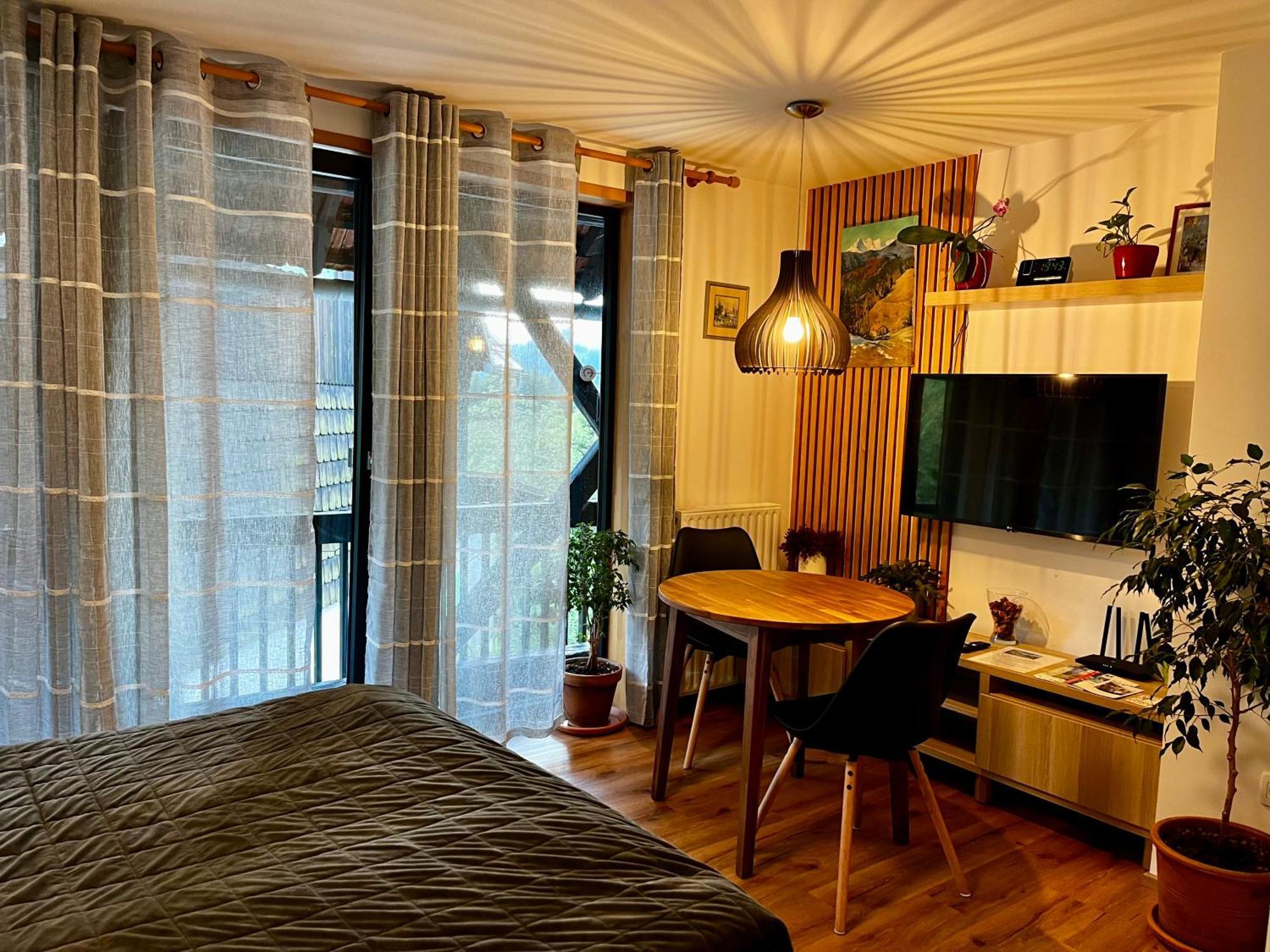 Apartments Pri Fencu Йесенице Екстериор снимка
